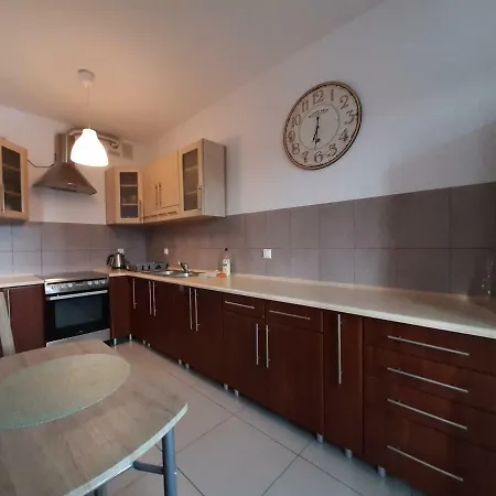 - Kamieniczka W Centrum