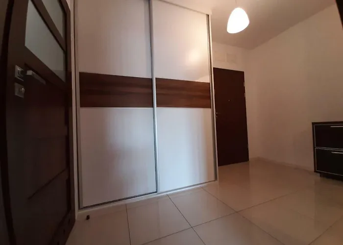 - Kamieniczka W Centrum Lejlighed Lubiń